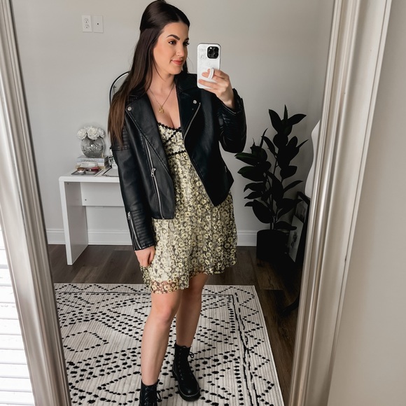 Romeo and Juliet Yellow strappy mini dress! - Picture 1 of 7